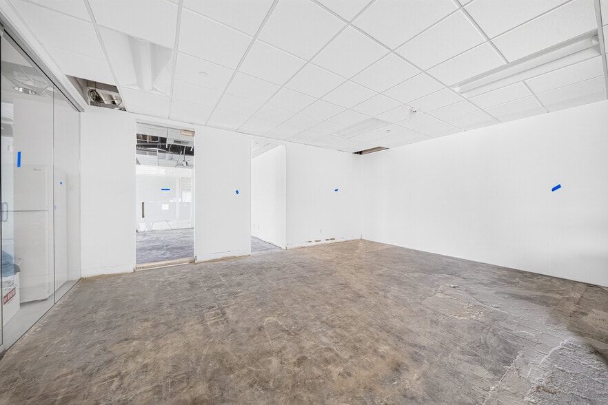 More Photos Of 18071 Fitch, Irvine Showroom For Sale
