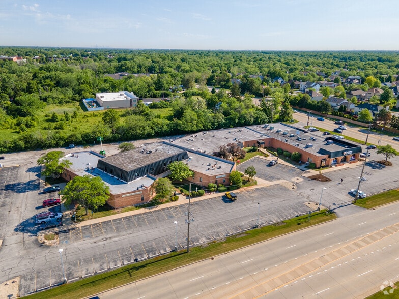 More Photos Of 3235-3345 Vollmer Rd, Flossmoor Unknown For Lease
