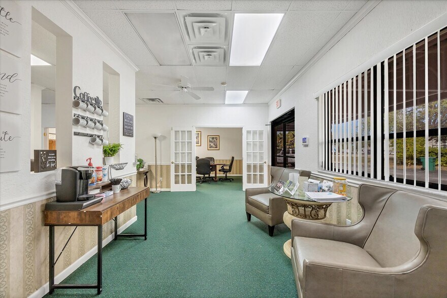 More Photos Of 1578 El Jobean Rd, Port Charlotte Office For Lease