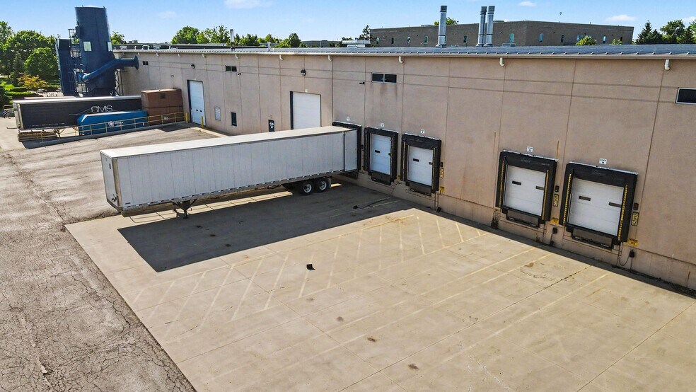 More Photos Of 4044 Brockton Dr, Grand Rapids Manufacturing For Sale
