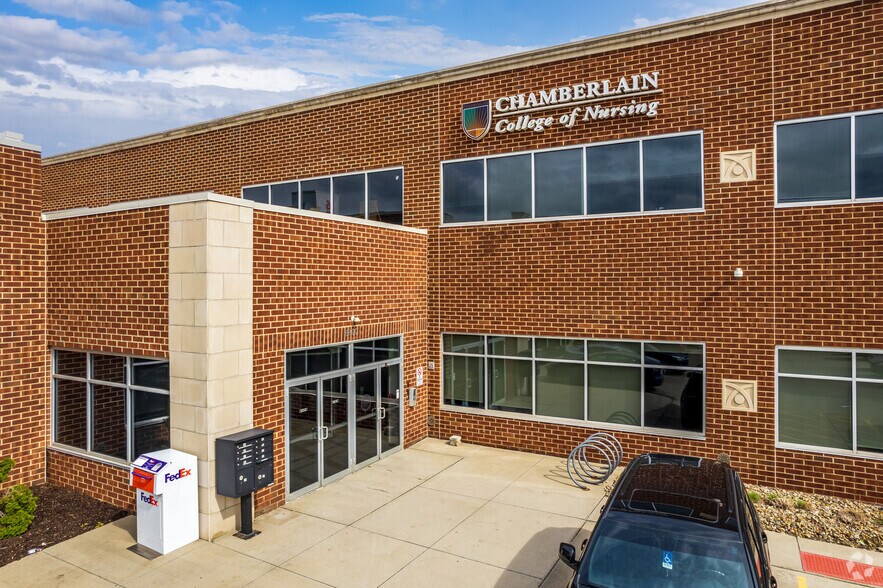 More Photos Of 6700 Euclid Ave, Cleveland Office For Lease