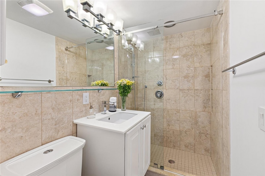More Photos Of 1505 NE 13th Pl, Miami Beach Apartments For Sale