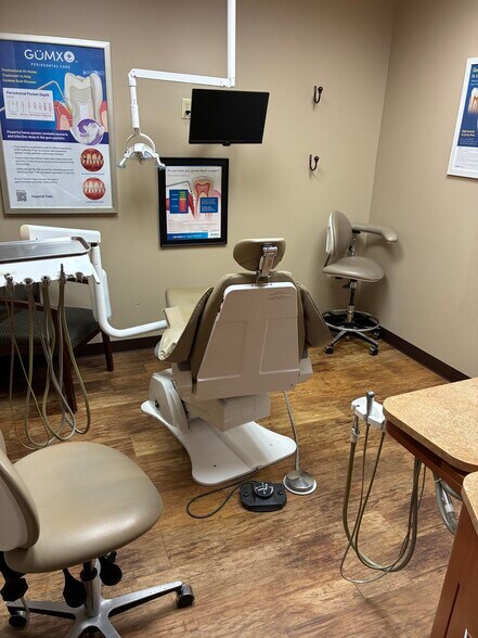 More Photos Of 2319 Rayford Rd, Spring Unknown For Lease