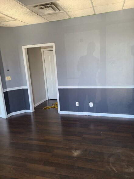 More Photos Of 5190 Calhoun Memorial Hwy, Easley Office Residential For Lease