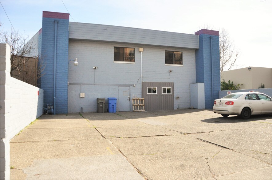 More Photos Of 589 Mendocino Ave, Santa Rosa Storefront Retail Office For Sale