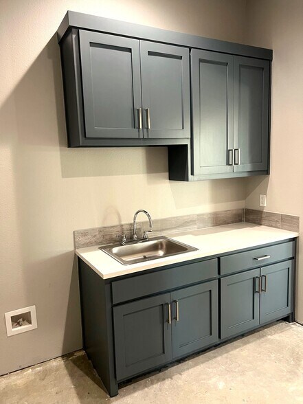 More Photos Of 6424 Colleyville Blvd, Colleyville Medical For Sale