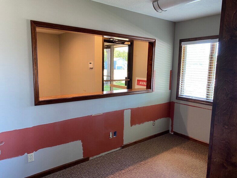 More Photos Of 18110 E Us Highway 24, Independence Medical For Lease