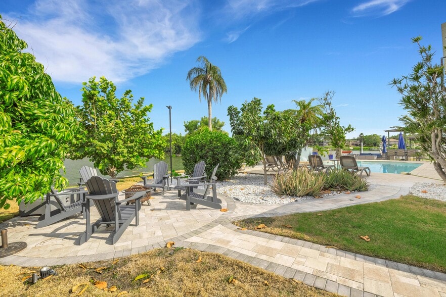 More Photos Of 4124 Harbor Cir S, Largo Specialty For Sale