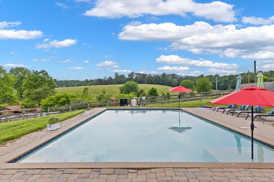 More Photos Of 1830 Thrift Rd, Madison Winery Vineyard For Sale