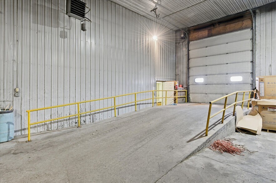 More Photos Of 24104 755th Ave, Albert Lea Warehouse For Sale