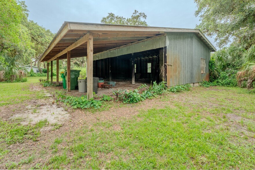 More Photos Of 351 Hickpochee Ave, LaBelle Office Residential For Sale