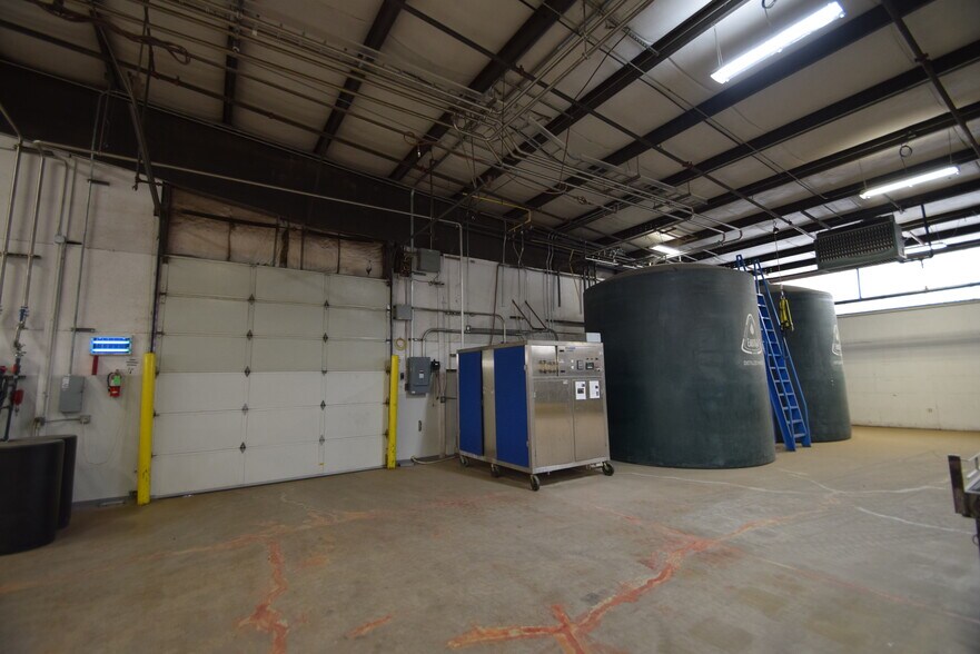 More Photos Of 812 C St, Culver Distribution For Sale