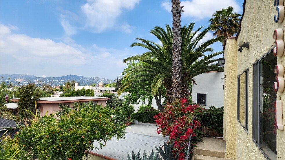 More Photos Of 3331 Hamilton Way, Los Angeles Apartments For Sale