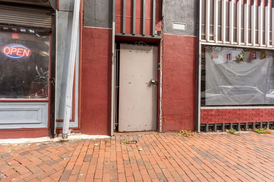 More Photos Of 318 S Broad St, Trenton Storefront For Sale