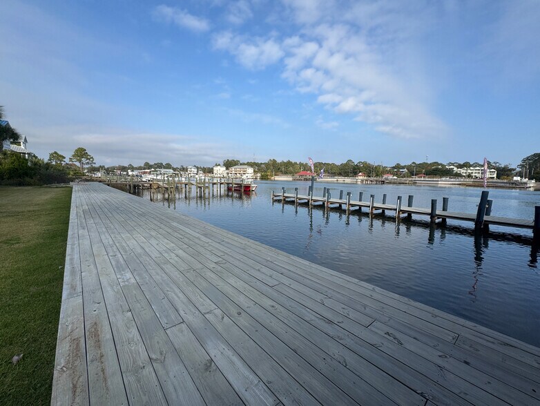 More Photos Of 275 Timber Island Rd, Carrabelle Restaurant For Sale