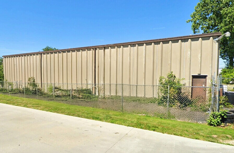 More Photos Of 2928-2930 Switzer Ave, Columbus Warehouse For Lease