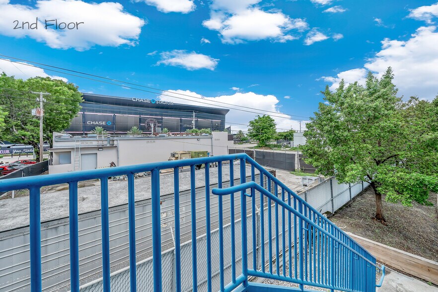More Photos Of 1120 NW 54th St, Fort Lauderdale Warehouse For Lease