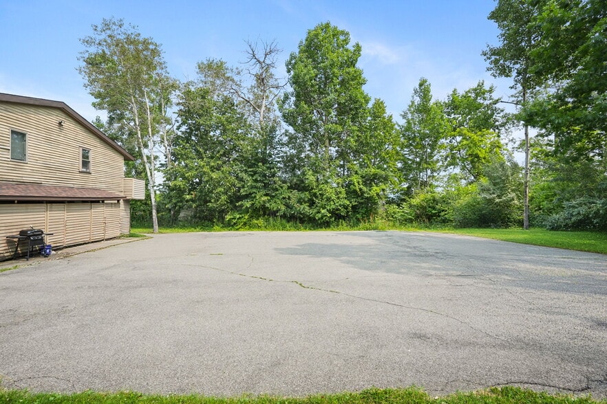 More Photos Of 205 Rano Blvd, Vestal Township Apartments For Sale