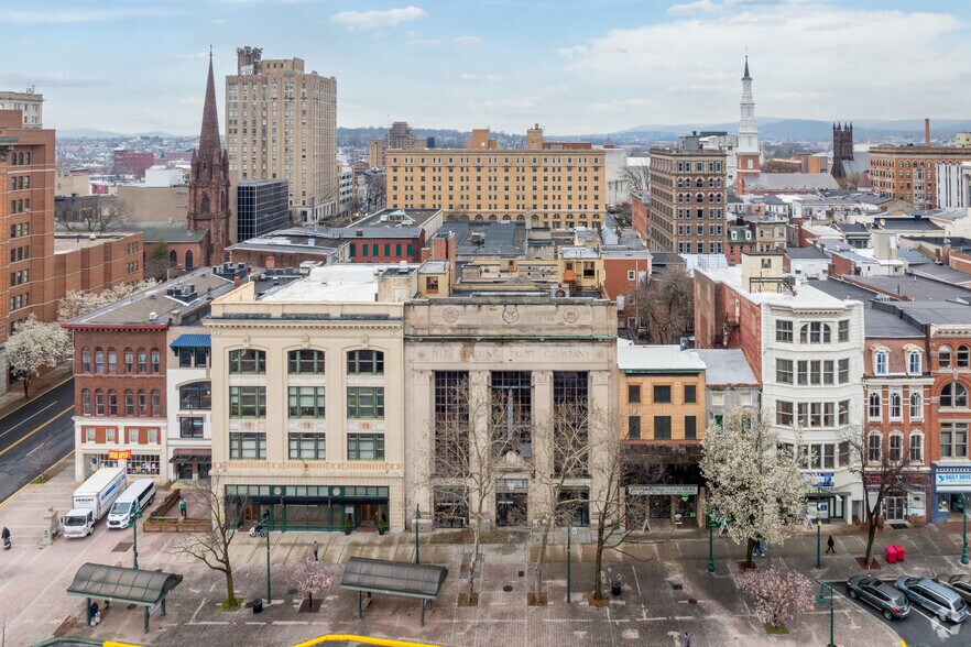 More Photos Of 511 Penn St, Reading General Retail For Sale