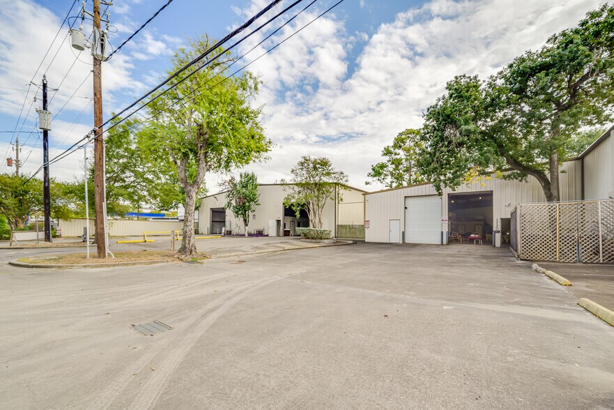 More Photos Of , Houston Flex For Sale