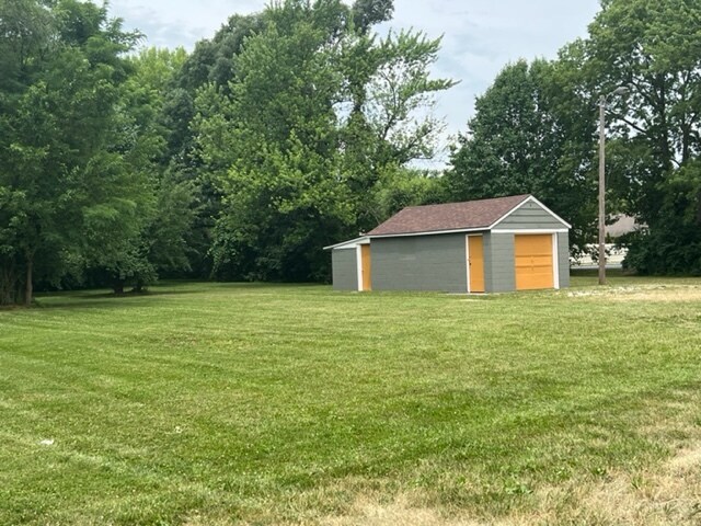 More Photos Of 1000 N State Road 135, Greenwood Freestanding For Sale