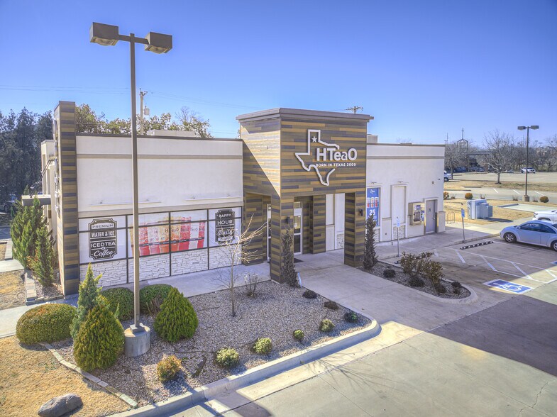 Primary Photo Of 1004 N Boomer Rd, Stillwater Restaurant For Sale