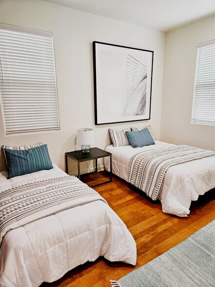 More Photos Of 3718 S Barrington Ave, Los Angeles Rehabilitation Center For Lease