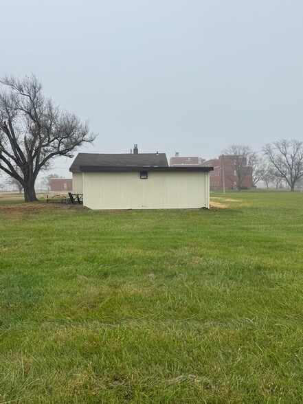 More Photos Of 6810 SE Dwight St, Topeka Industrial For Sale