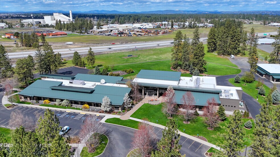 More Photos Of 3715 S Grove Rd, Spokane Industrial For Sale