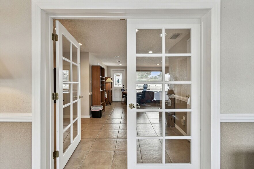 More Photos Of ,  Office For Sale