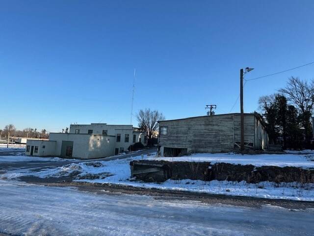 More Photos Of 2591 Lyndhurst Rd, Waynesboro Flex For Sale