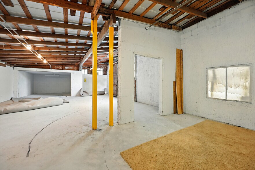 More Photos Of 1321 St Johns Ave, Palatka Service For Sale