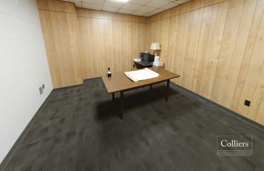 More Photos Of 235 Standard Warehouse Rd, Lugoff Distribution For Lease
