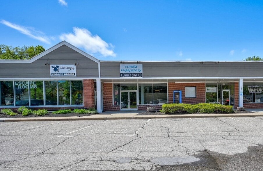 More Photos Of 50 White Mountain Hwy, Conway Freestanding For Lease