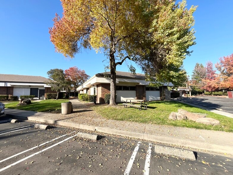 More Photos Of 1130 Conroy Ln, Roseville Medical For Sale