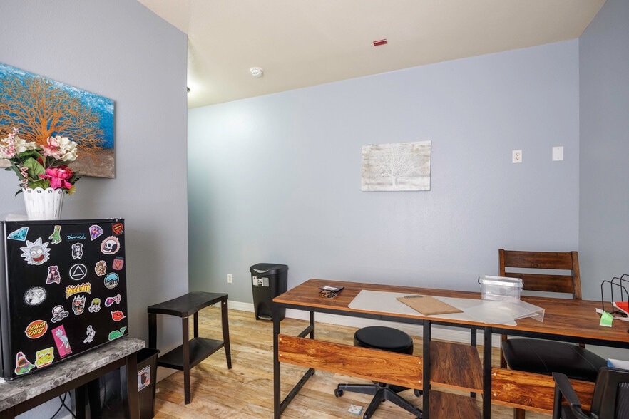 More Photos Of 16286 S Sunland Gin Rd, Arizona City Rehabilitation Center For Sale