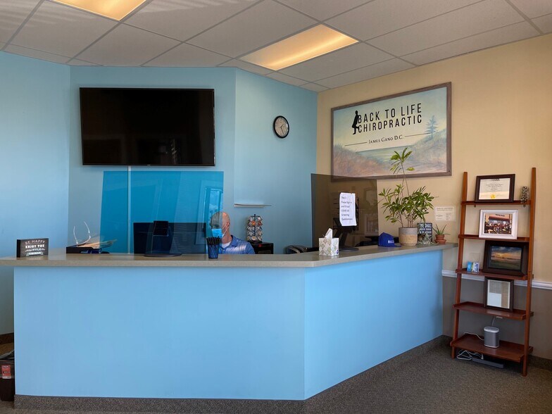 More Photos Of 761 Indian Boundary Rd, Chesterton Unknown For Lease