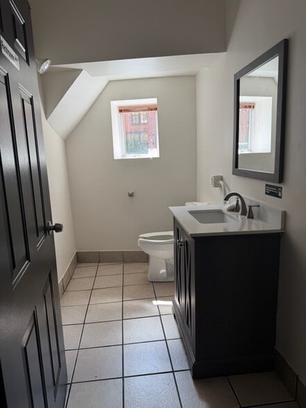 More Photos Of 100 Fountain St, Providence Apartments For Lease