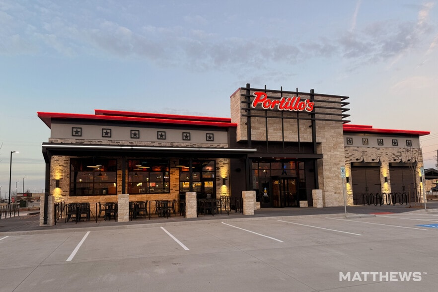 More Photos Of 16499 FM 423, Frisco Restaurant For Sale