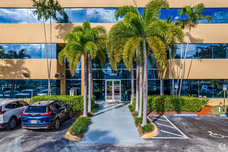 More Photos Of 6499 NW Powerline Rd, Fort Lauderdale Office For Lease