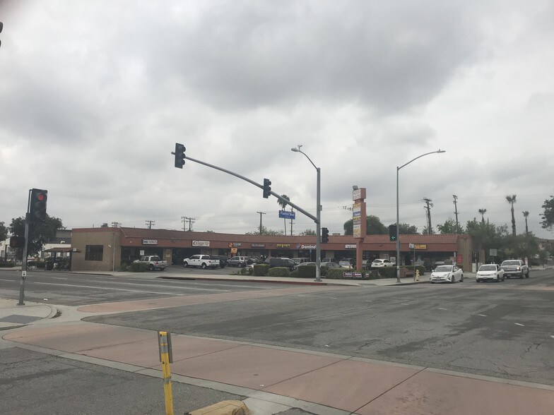 More Photos Of 200 W Foothill Blvd, Azusa Unknown For Lease
