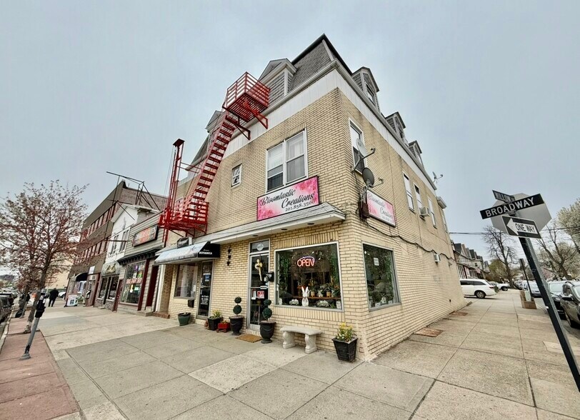More Photos Of 718 Broadway, Bayonne Apartments For Sale