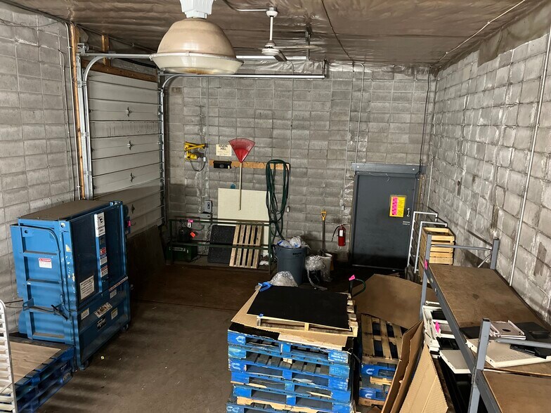 More Photos Of 990 N 4th St, Tomahawk Storefront For Sale