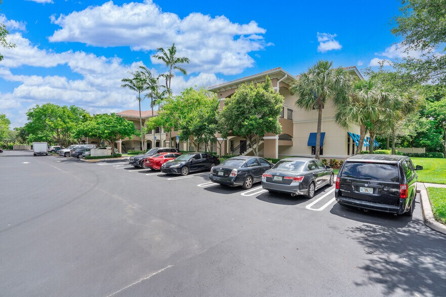 More Photos Of 7301 Wiles Rd, Coral Springs Medical For Sale
