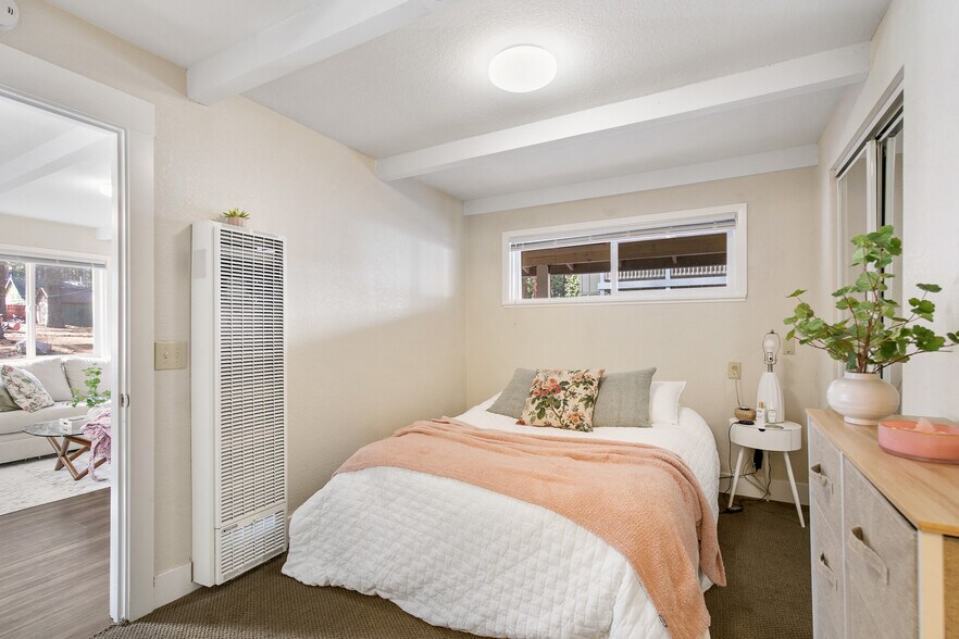 More Photos Of 673 James Ave, South Lake Tahoe Apartments For Sale