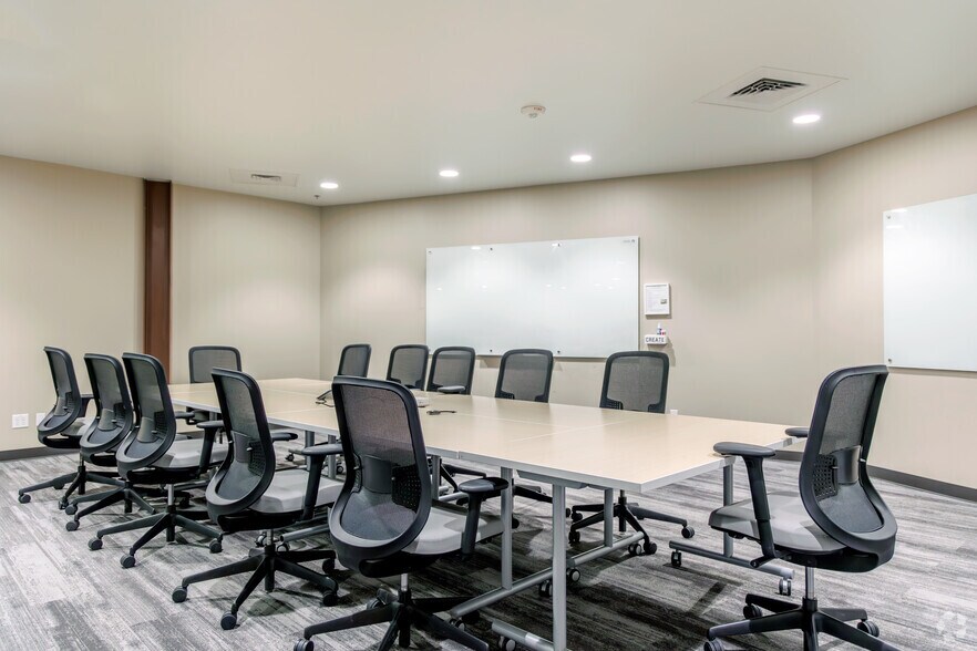 More Photos Of 3827 N Lafayette St, Denver Loft Creative Space For Lease