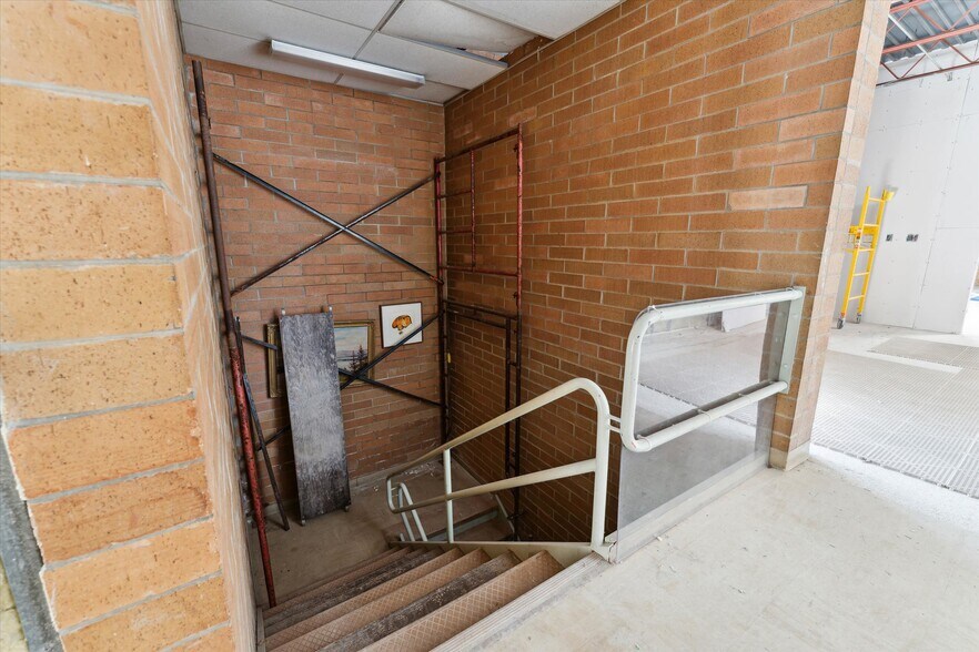 More Photos Of 3333 Brecksville Rd, Richfield Office For Lease