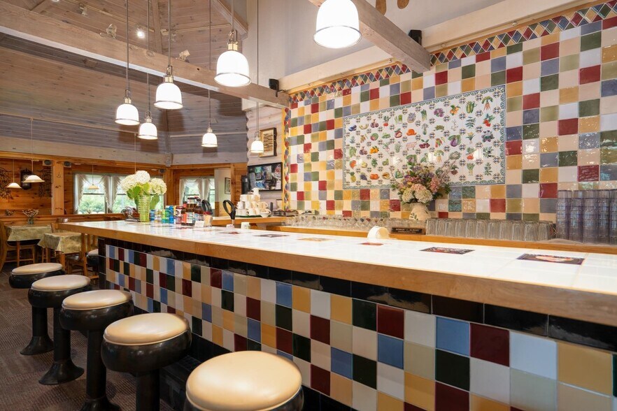 More Photos Of 1568 Depot St, Manchester Center Restaurant For Sale