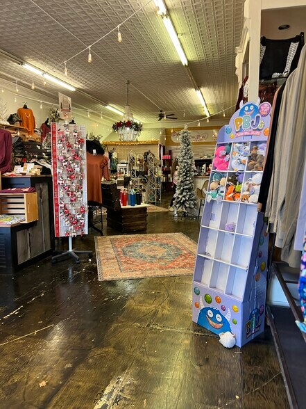 More Photos Of 171-173 E Main St, Forest City Storefront For Sale