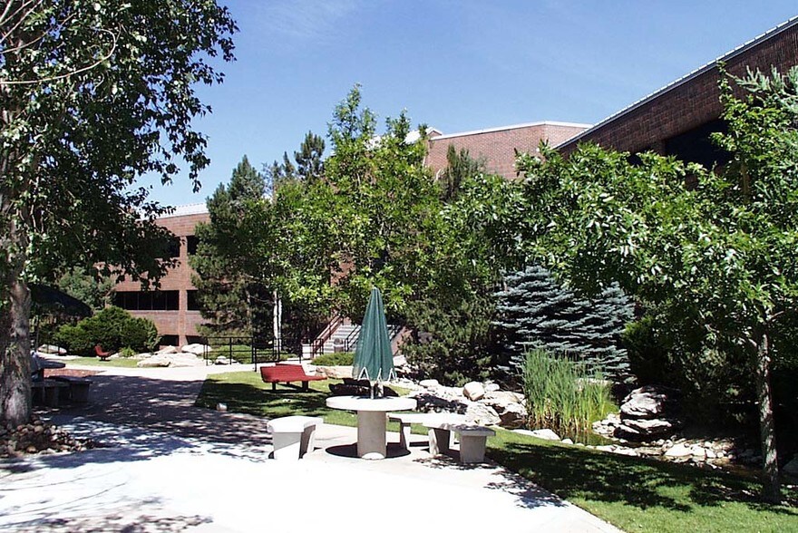 More Photos Of 2260 S Xanadu Way, Aurora Office For Lease